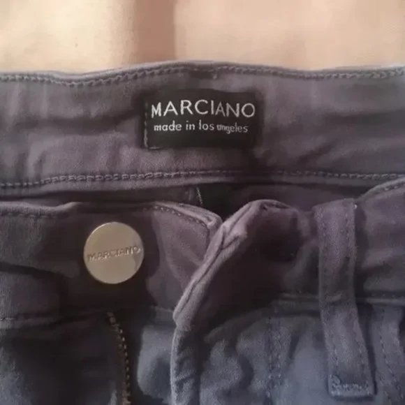 purple Marciano jeans - Picture 3 of 11